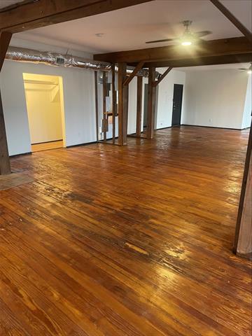 Building Photo - 2007 S Ervay St