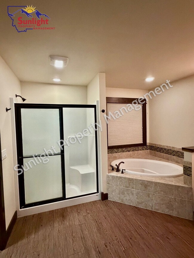 Building Photo - Spacious Country Home with 5 Bedrooms, Movie Room & Stunning Open-Land Views