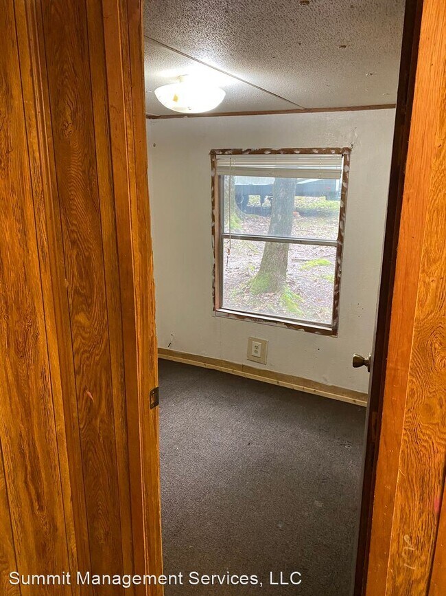 Building Photo - 2 br, 1 bath House - 21 Silver Oak Lane