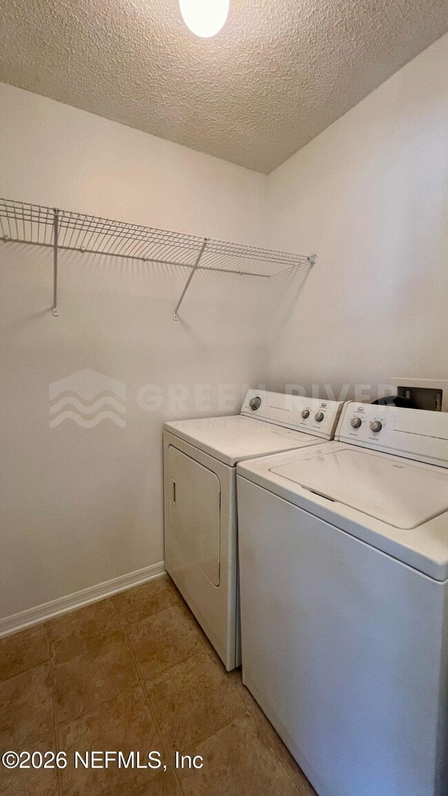 Building Photo - 5282 Brighton Park Ln