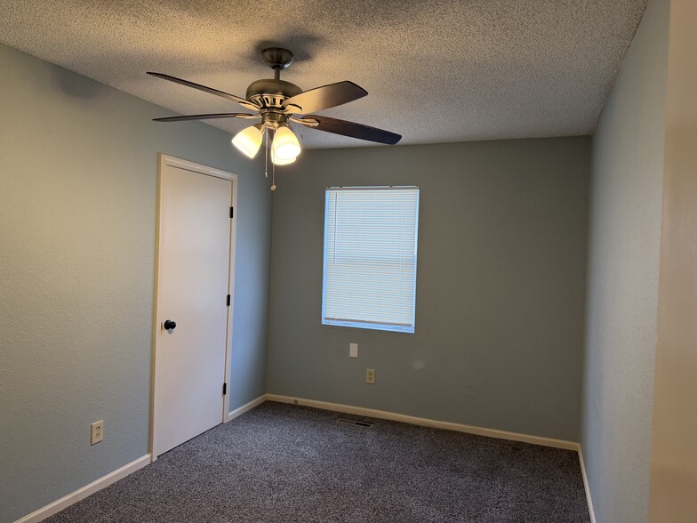 3rd smaller bedroom - 1203 NW 6th Terrace