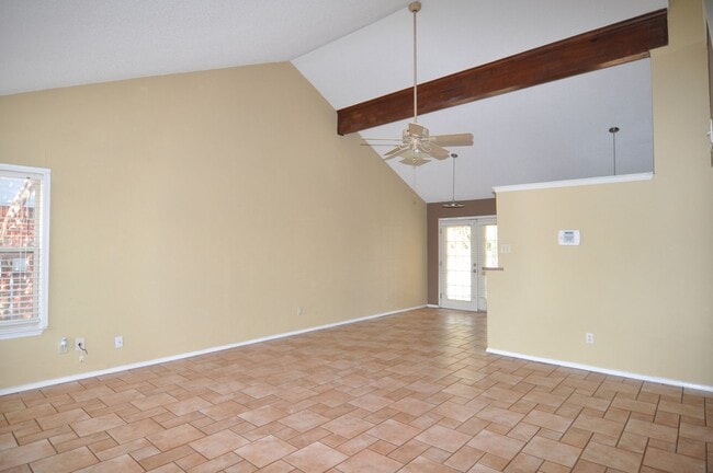 Building Photo - Spacious 3-2 in N. Ft Worth, desirable Kel...