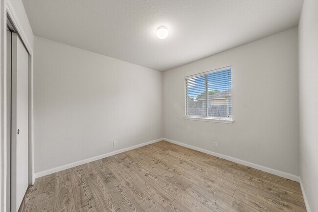 Building Photo - 7710 Citadel Peak