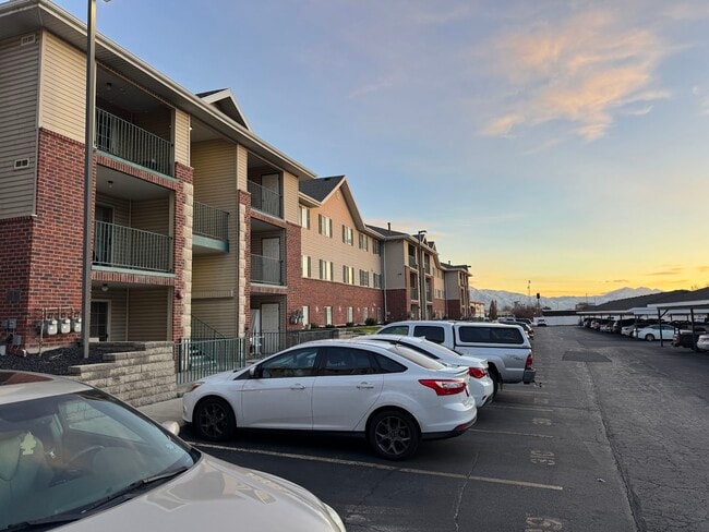 Building Photo - 108 W 1230 N St