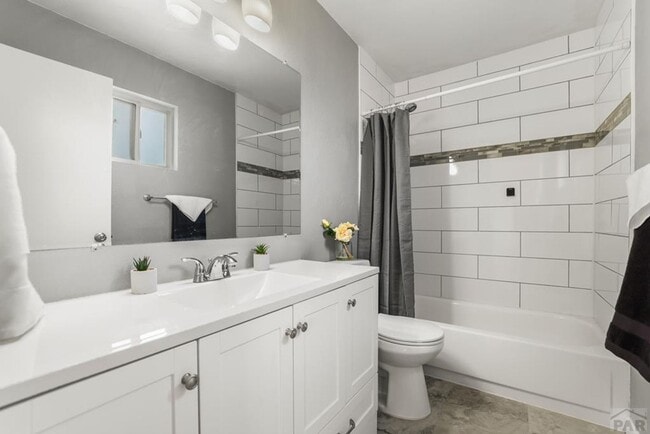 Building Photo - ALL PROSPECTIVE TENANTS MUST SUBMIT A $58 NON-REFUNDABLE APPLICATION FEE PER APPLICANT ONLINE AND...