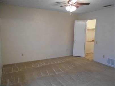 Building Photo - 3315 Kensington Dr