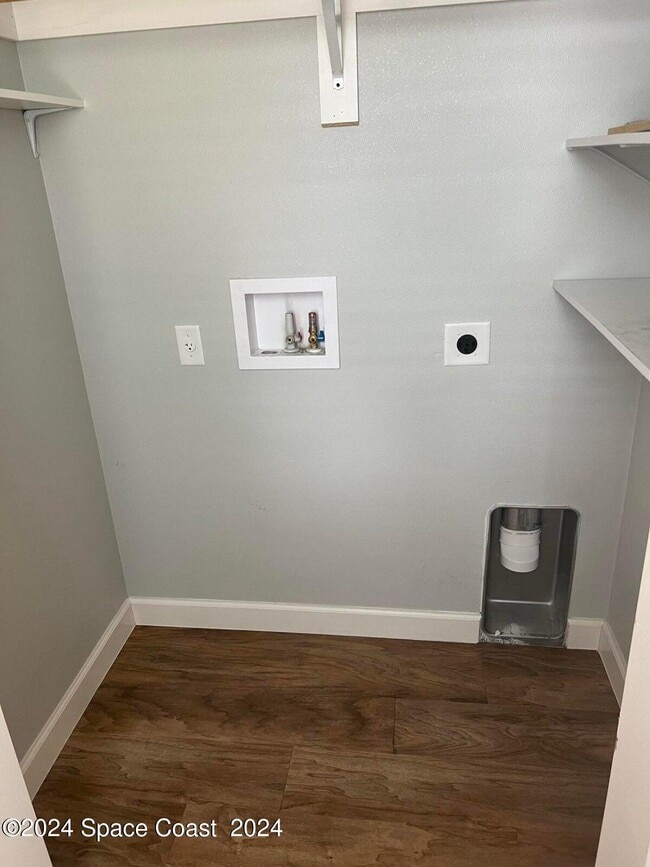 Building Photo - 1 Artemis Blvd