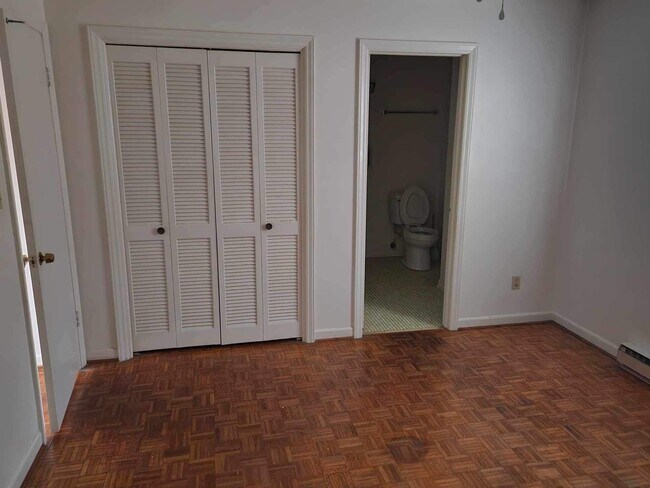 Building Photo - 2730 Forest Hill Ave NW