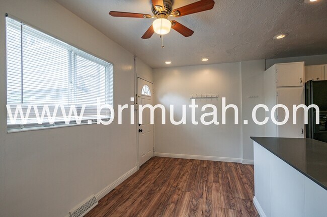 Building Photo - 3738 S 700 E