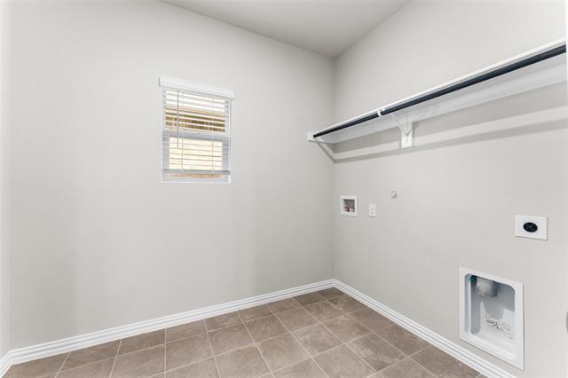 Building Photo - 3120 Kingsgarden Rd