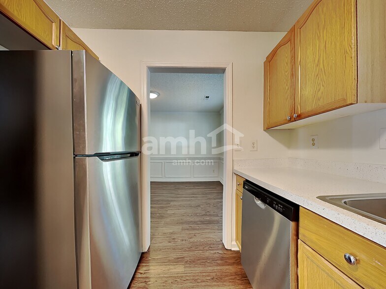 Building Photo - 7619 Prairie Rose Ln
