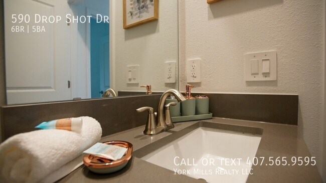 Building Photo - 590 Drop Shot Dr