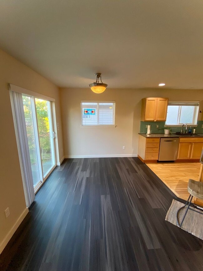 Building Photo - 2 bed/2.5 bath Townhouse in Caldara at the...