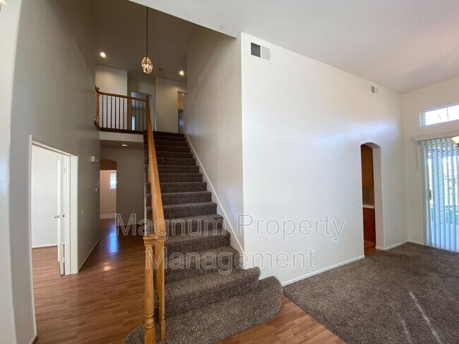 Building Photo - 32405 Corte Palacio