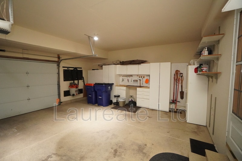 Building Photo - 9163 Cactus Ct