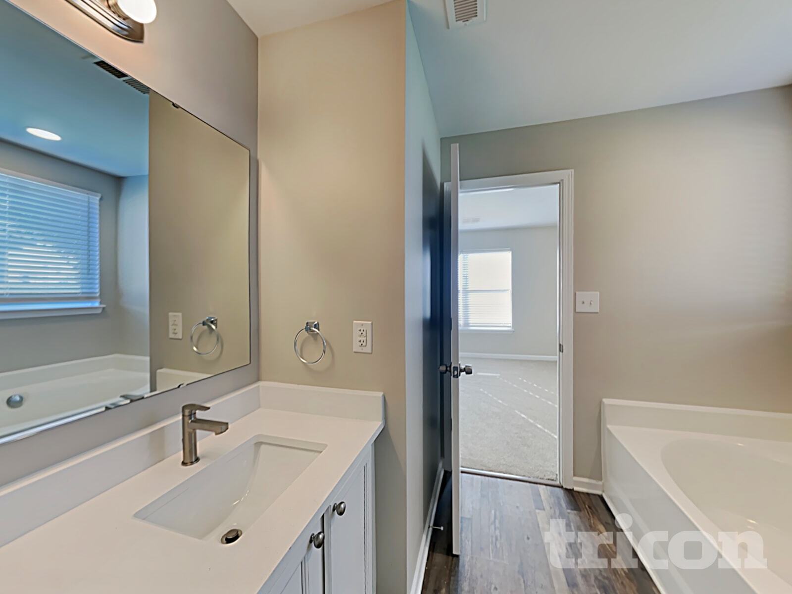 Building Photo - 6916 Brandon Chase Ln