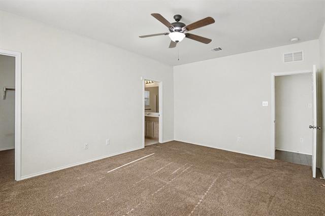 Building Photo - 2360 Toposa Dr