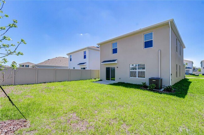 Building Photo - 32463 Weathered Oak Dr