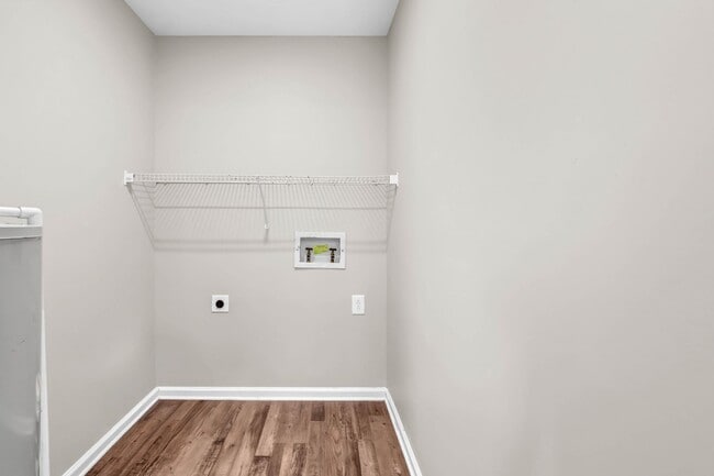 Building Photo - 1006 Bobcat Dr