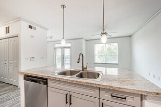 Building Photo - Limited-Time Incentive: 8 Weeks Free & $0 ...