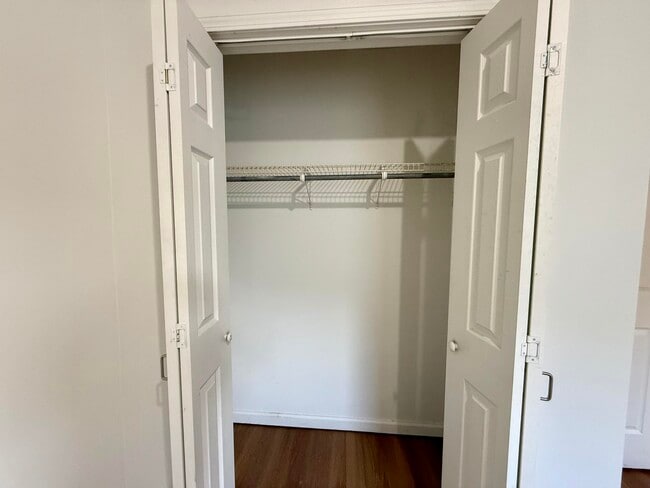 Building Photo - 46 Sandalwood Wy