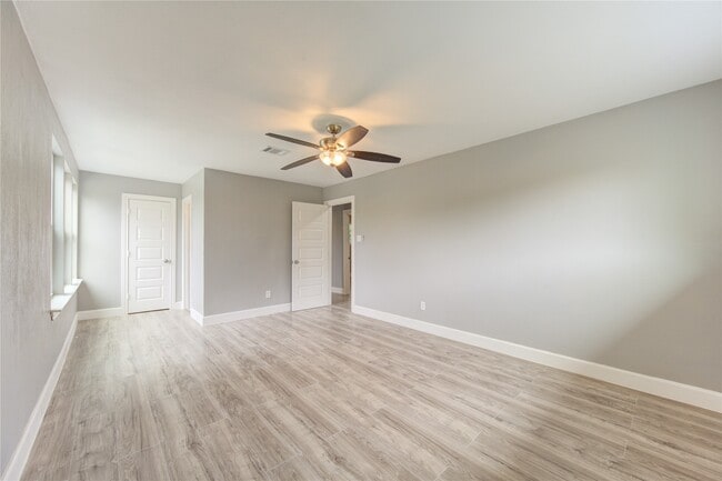 Building Photo - 12215 Monticeto Ln