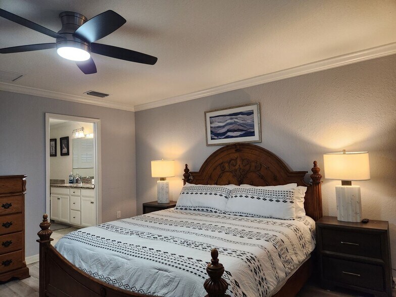 Building Photo - 17229 Blue Rdg Pl