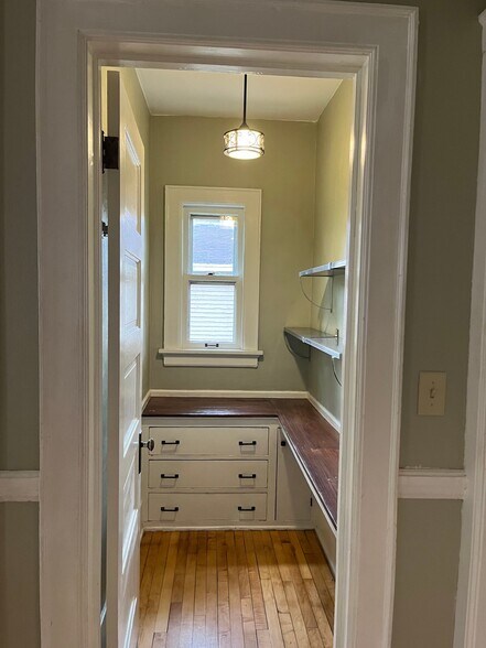 Building Photo - 2649 N Humboldt Blvd