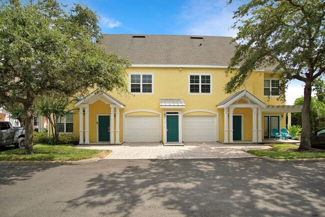 Building Photo - Runaway Beach Condo now available!