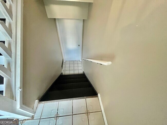 Building Photo - 152 Rountree Rd