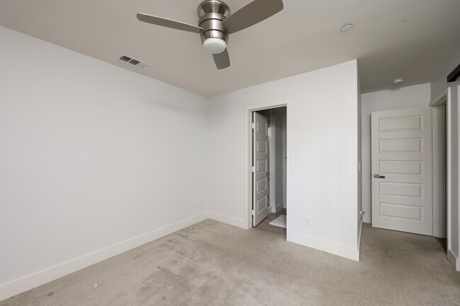 Building Photo - 2434 Via Alta