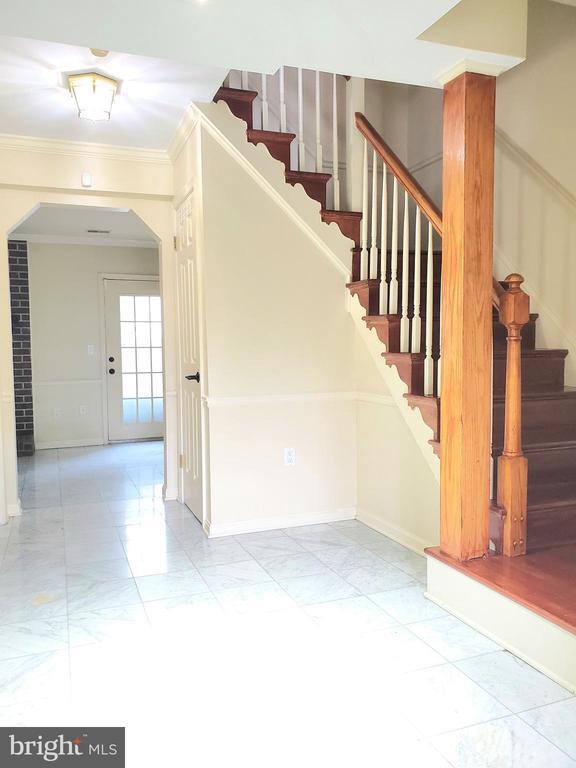 Building Photo - 742 S Granada St