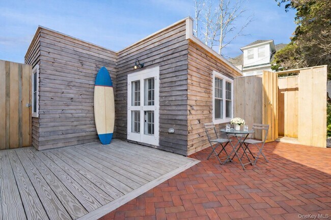 Building Photo - 81 Foster Ave