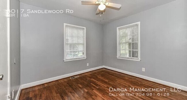 Building Photo - 3017 Sandlewood Rd