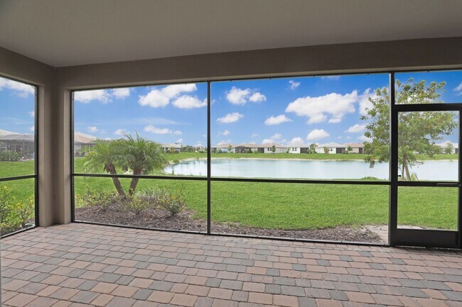 Building Photo - 4 Bed 3 Bath Gem In The Sunstone Community In Wellen Park!!!