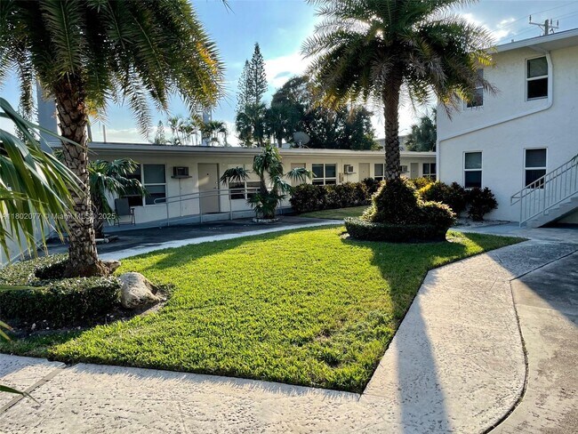 Primary Photo - 1077 SE 22nd Ave