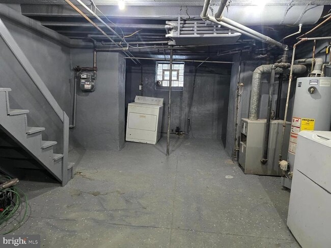 Building Photo - 962 Carver St