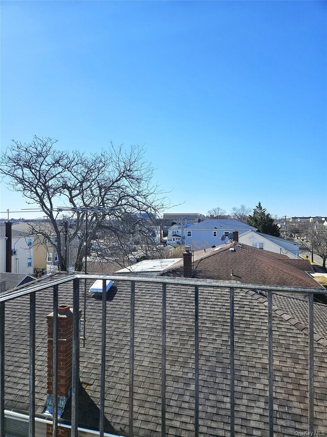 Building Photo - 56 4th Ave