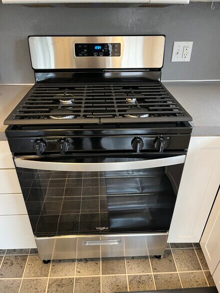 Building Photo - 1624 Sherman St SE