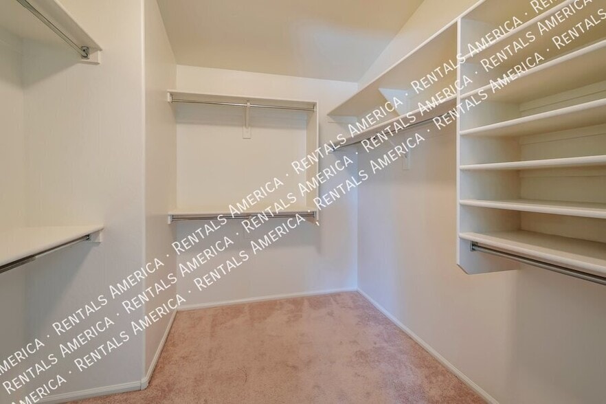 Building Photo - 3883 E Rose Quartz Ln