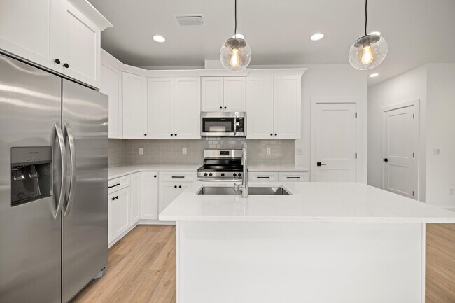 Building Photo - 1605 Beckett Blvd