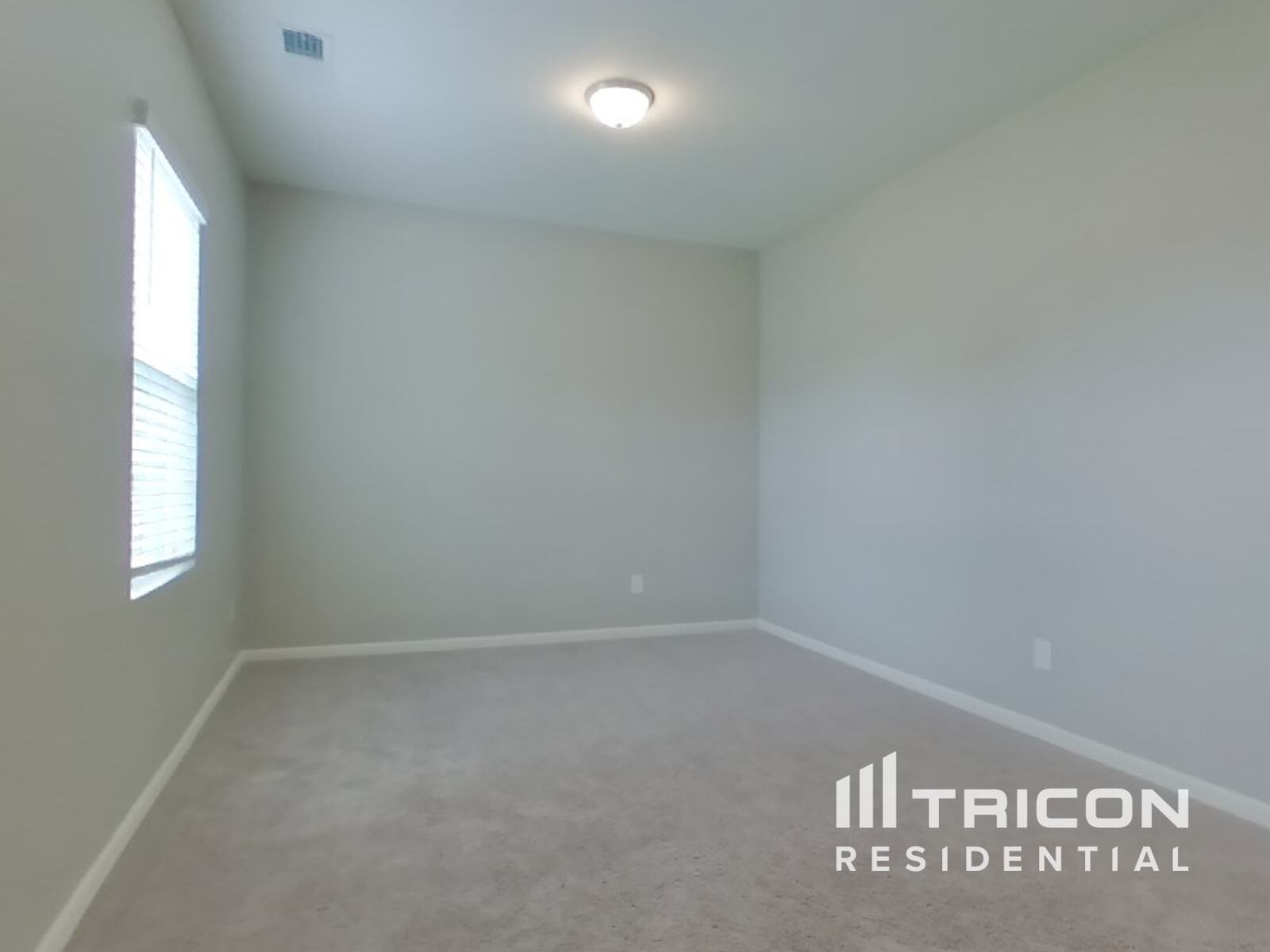 Building Photo - 504 Cole Creek Dr