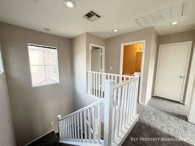 Building Photo - 6255 W Arby Ave