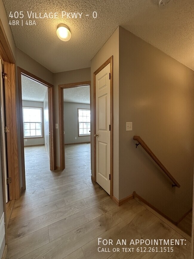 Building Photo - 405 Village Pkwy