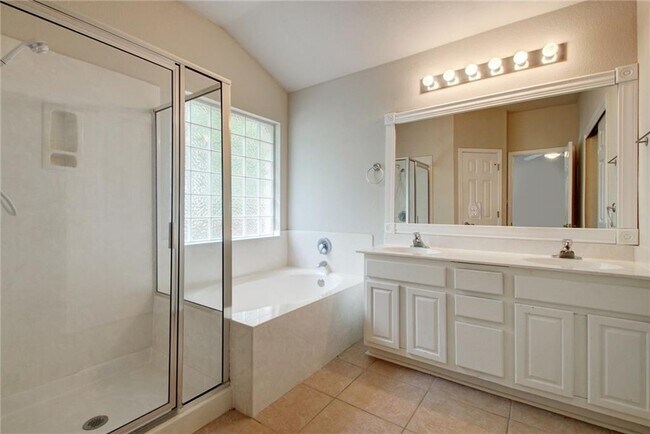 Building Photo - 1415 Coral Cay Ln