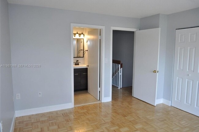 Building Photo - 6100 SW 130th Ave