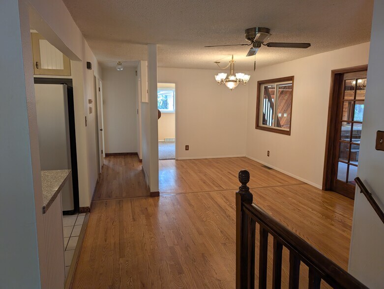 dinning room - 28 James Circle