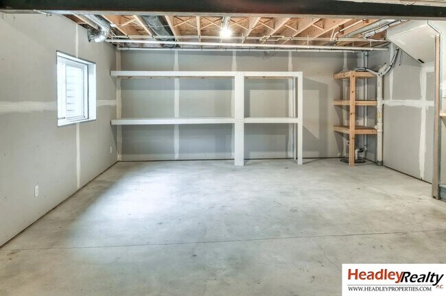 Building Photo - Beautiful Home For Rent in Gretna School District