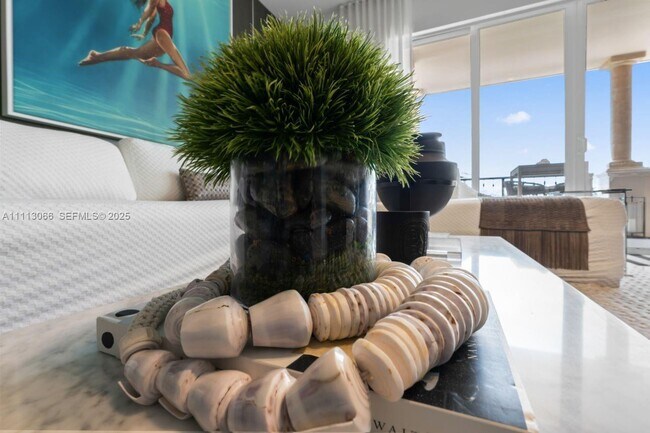 Building Photo - 19143 Fisher Island Dr