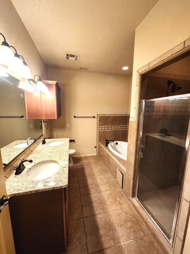 Building Photo - 1293 Mission Nuevo Dr